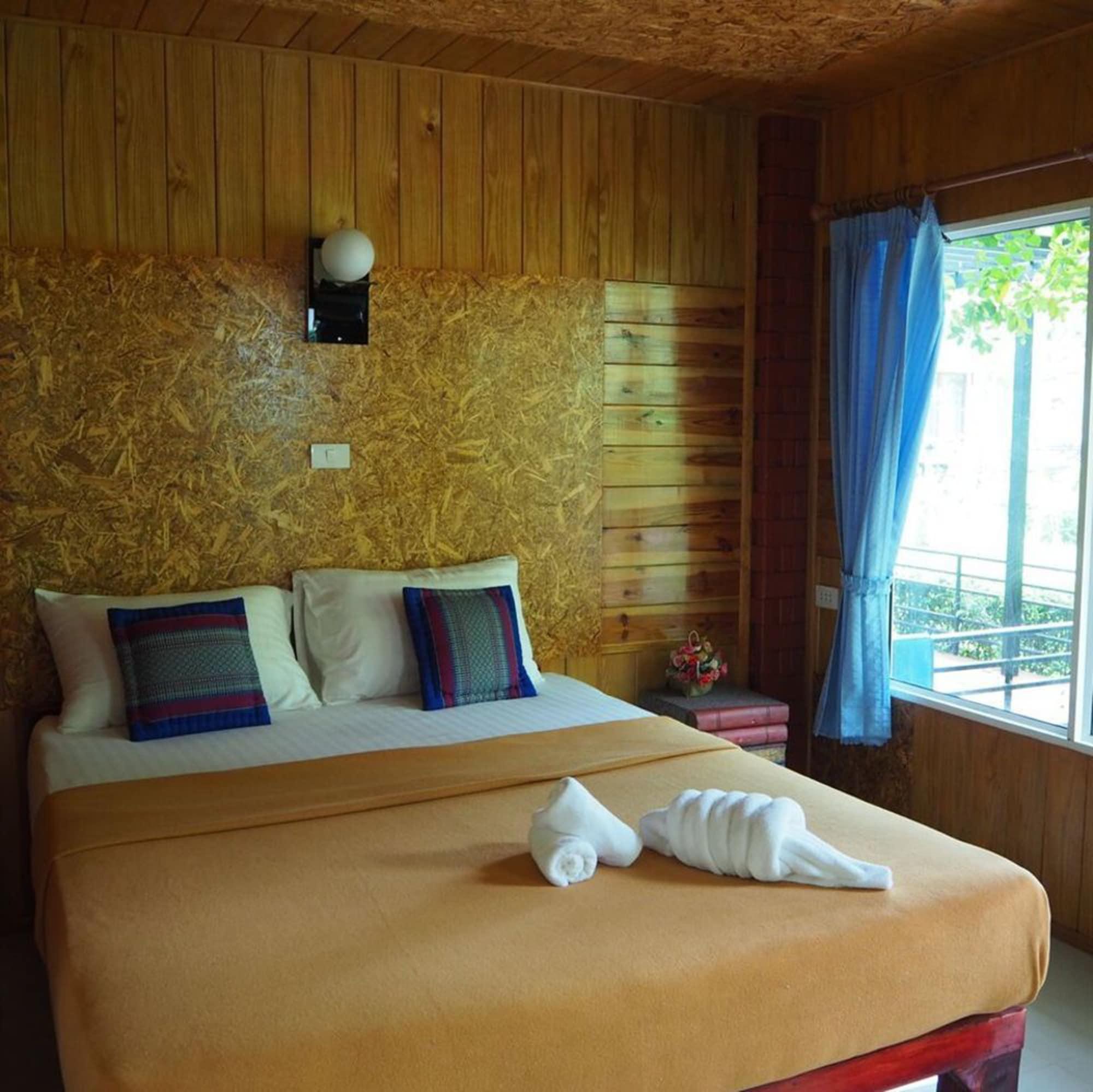 Baan Suan Hill Resort Ban Tha Khun Exterior foto