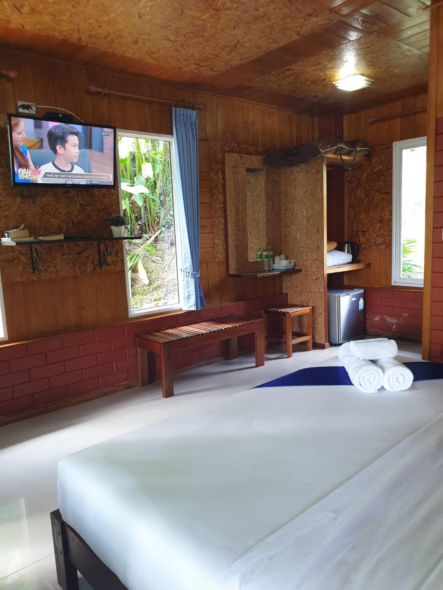 Baan Suan Hill Resort Ban Tha Khun Exterior foto