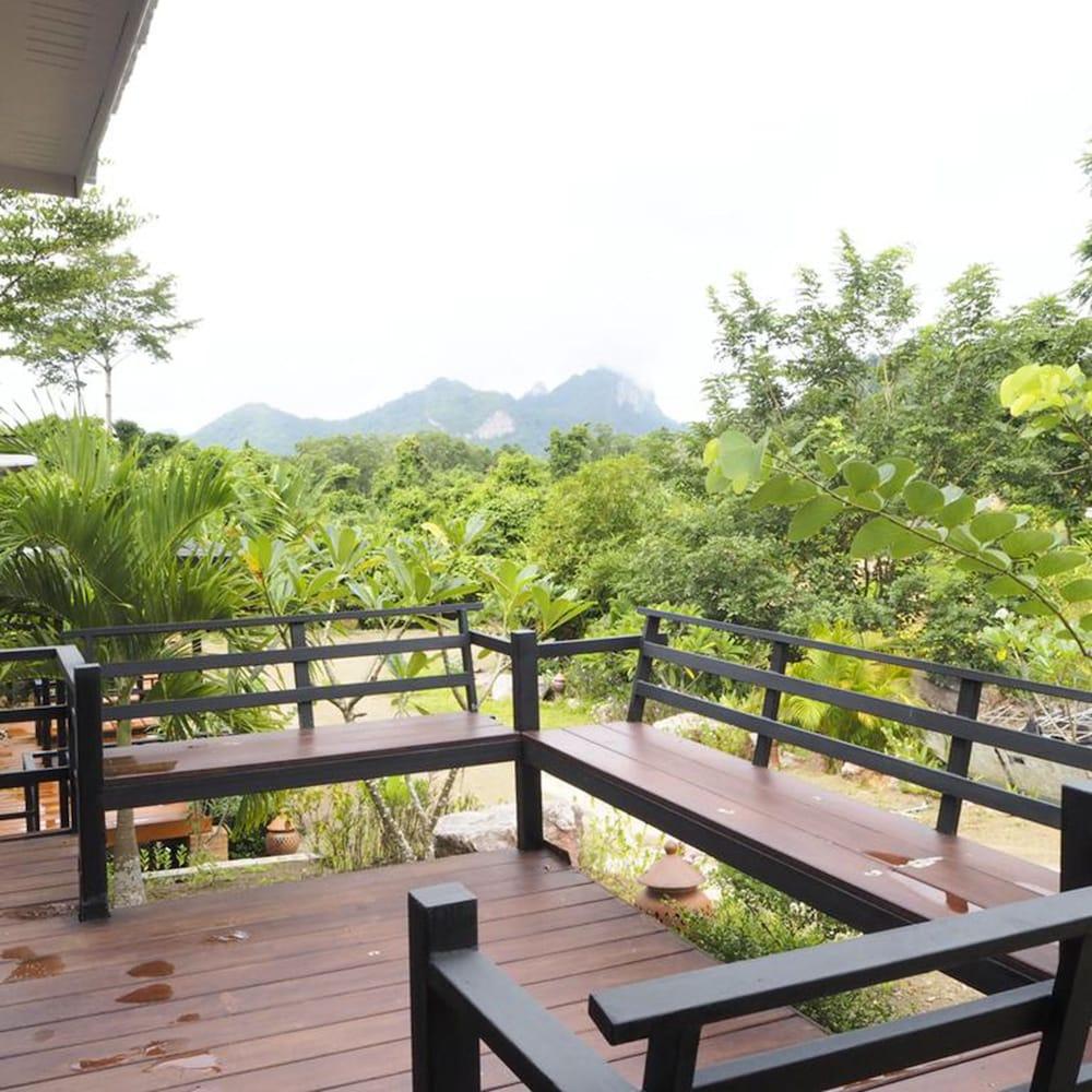 Baan Suan Hill Resort Ban Tha Khun Exterior foto