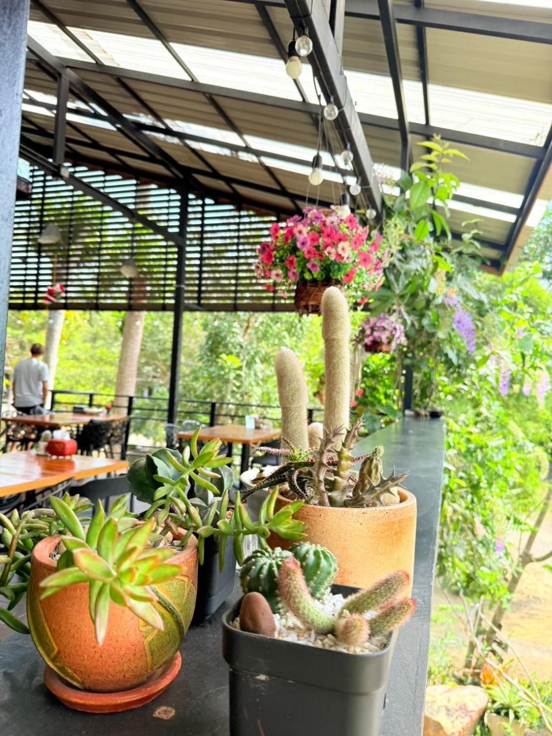 Baan Suan Hill Resort Ban Tha Khun Exterior foto
