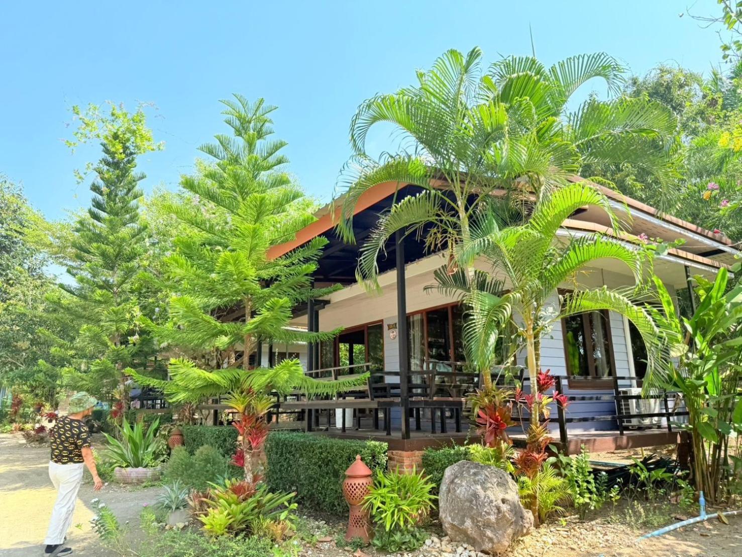 Baan Suan Hill Resort Ban Tha Khun Exterior foto