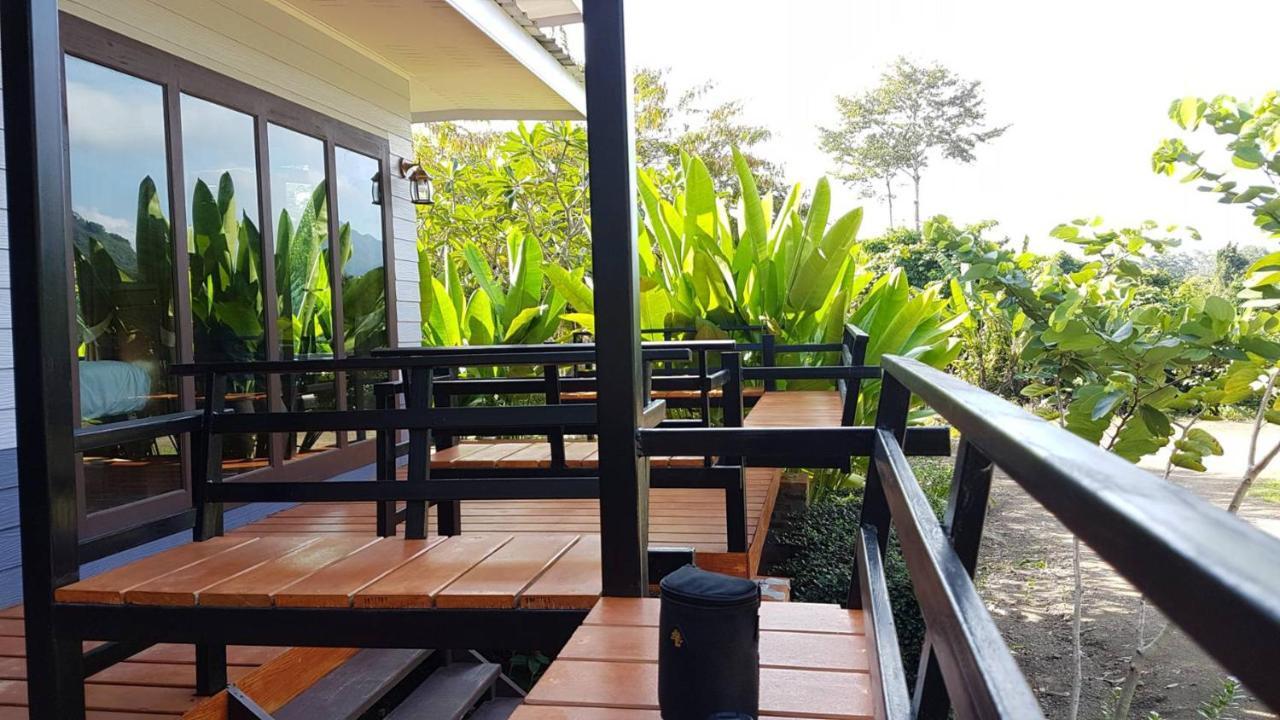 Baan Suan Hill Resort Ban Tha Khun Exterior foto