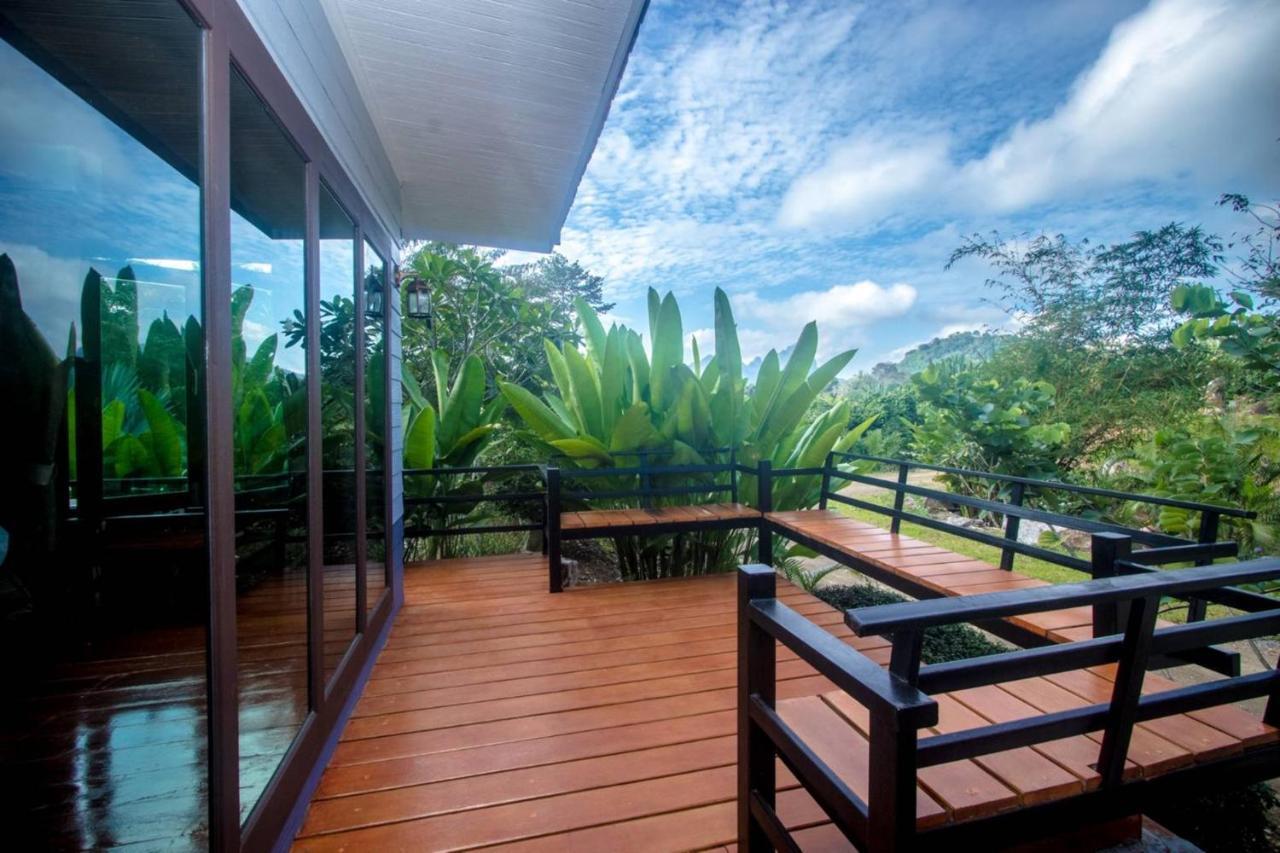 Baan Suan Hill Resort Ban Tha Khun Exterior foto